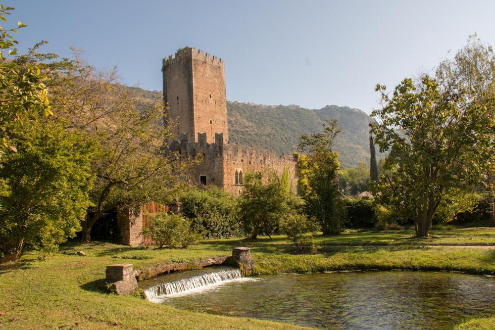 Хостел Eco House San Michele Borgo San Michele  Экстерьер фото